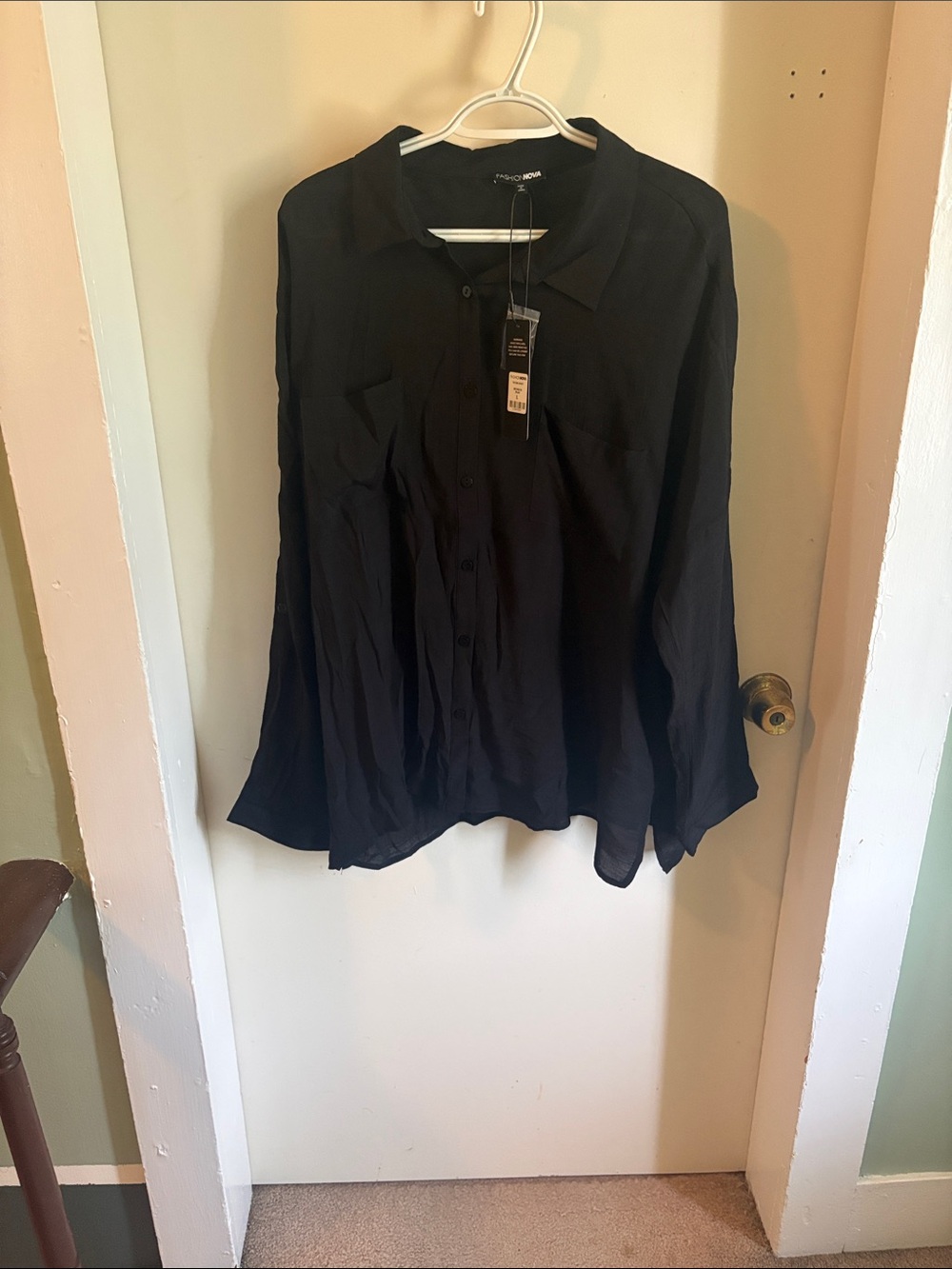 Womens Black Button-Front Collared Blouse